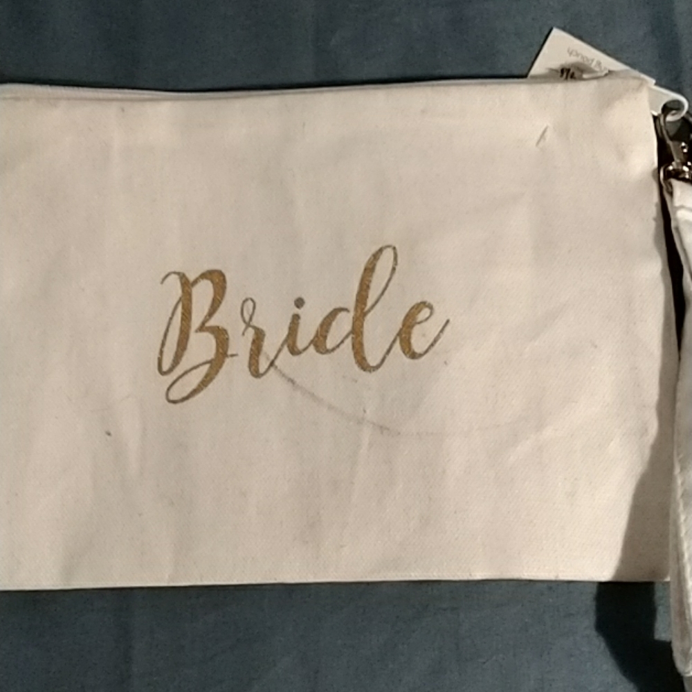 Wedding pouch